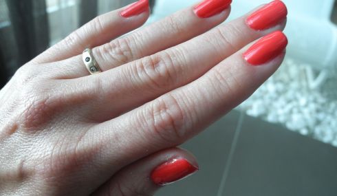 Uñas bonitas de mujer