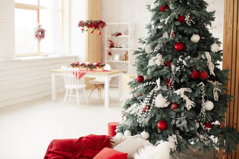 Árbol de Navidad con luces